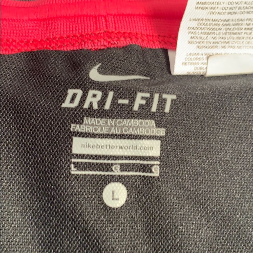 Nike Dri- Fit Capri Leggings Size Large - Picture 3 of 4